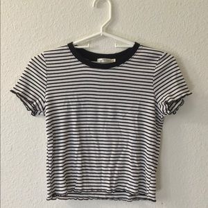 ✰STRIPED CROPPED TOP LETTUCE-EDGE ✰